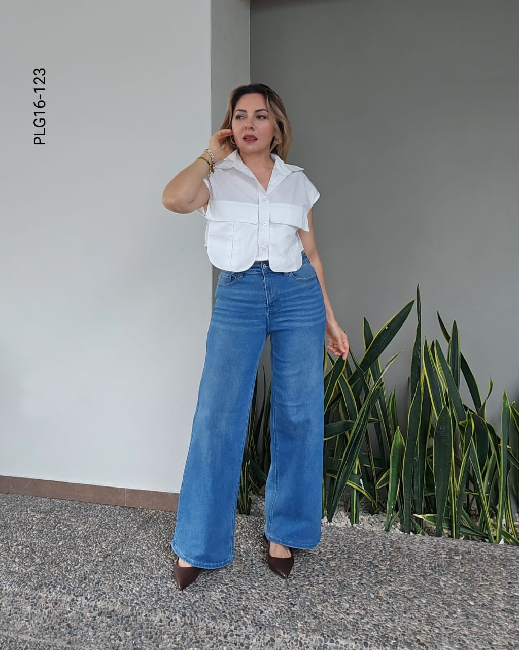 Pantalón de mezclilla wide leg P 123