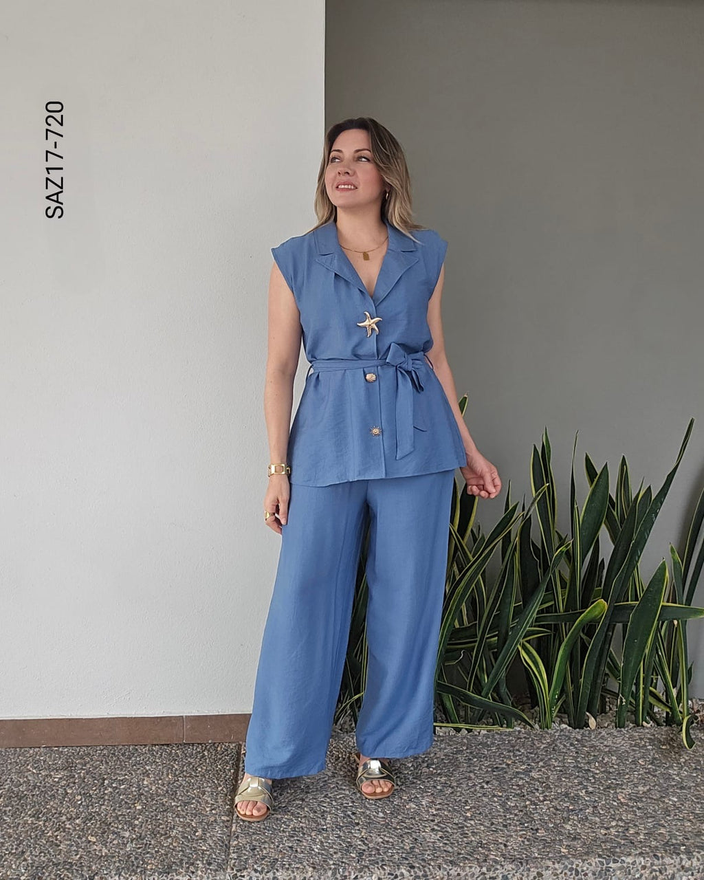 Set de blusa sin manga y pantalón  Q 720