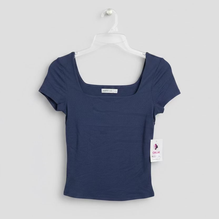 Blusa acanalada con cuello cuadrado  D 4003