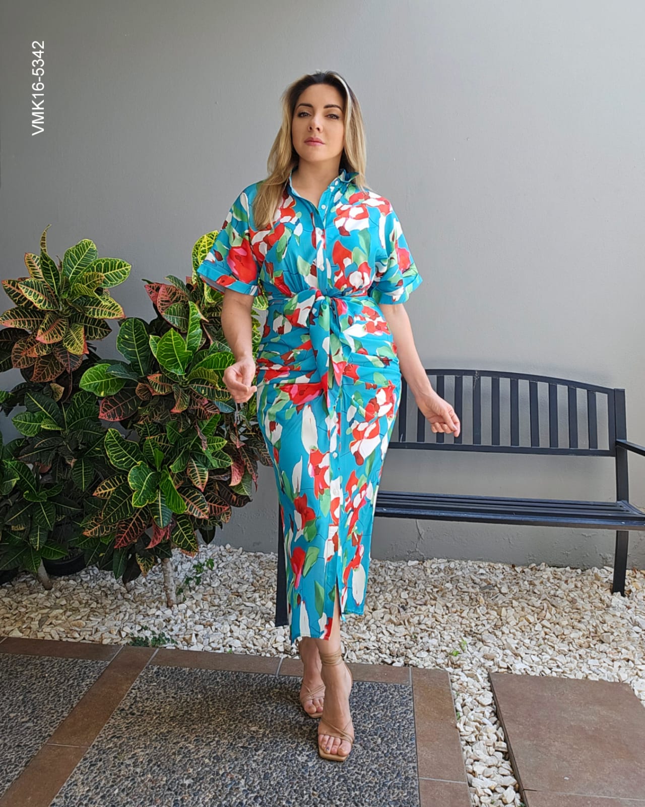Vestido largo floreado con cinto P 5342
