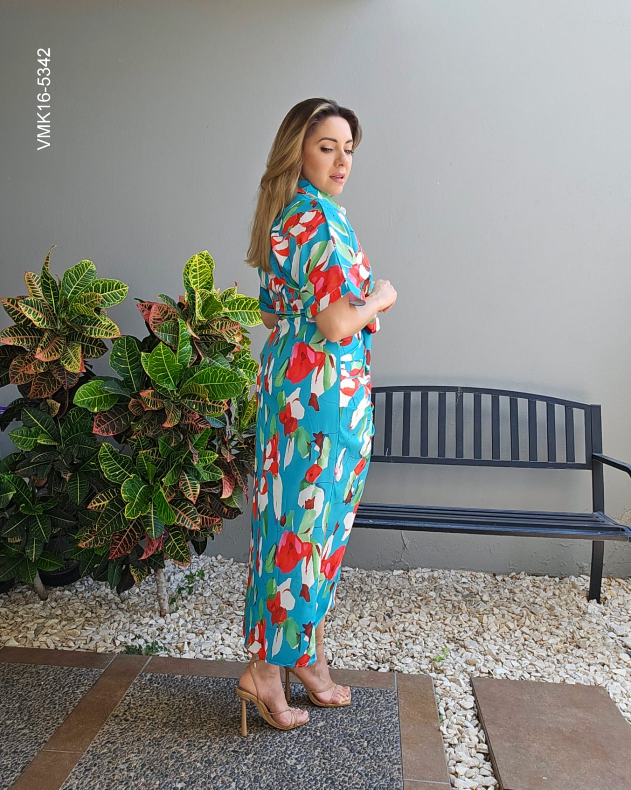 Vestido largo floreado con cinto P 5342