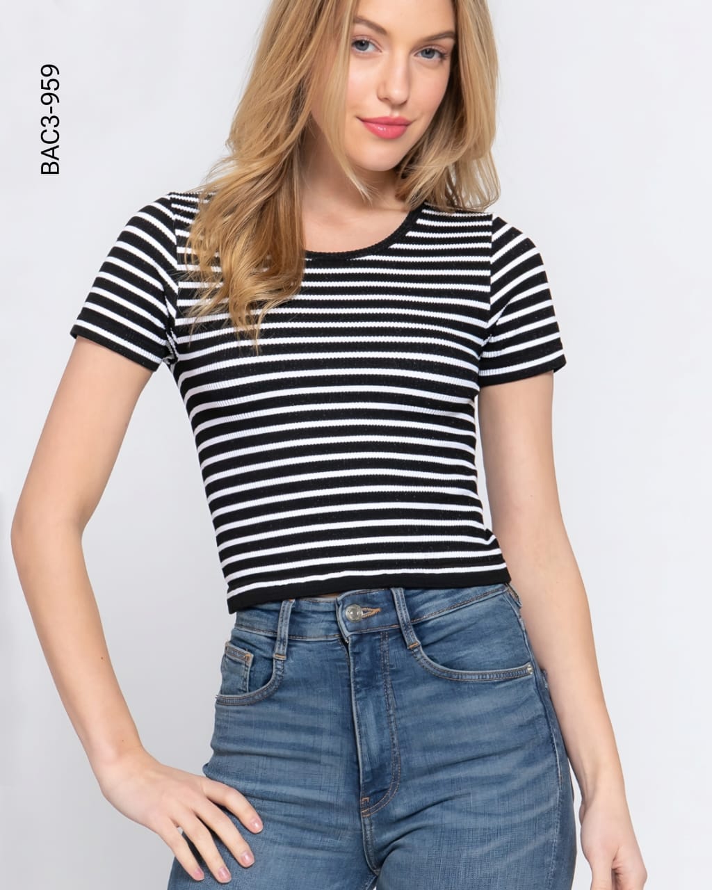 Blusa corta  C 959