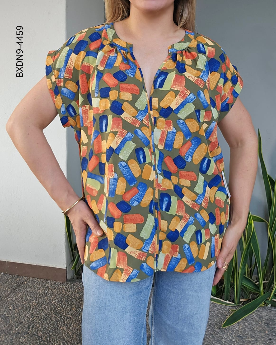 Blusa plus estampado abstracto I 4459
