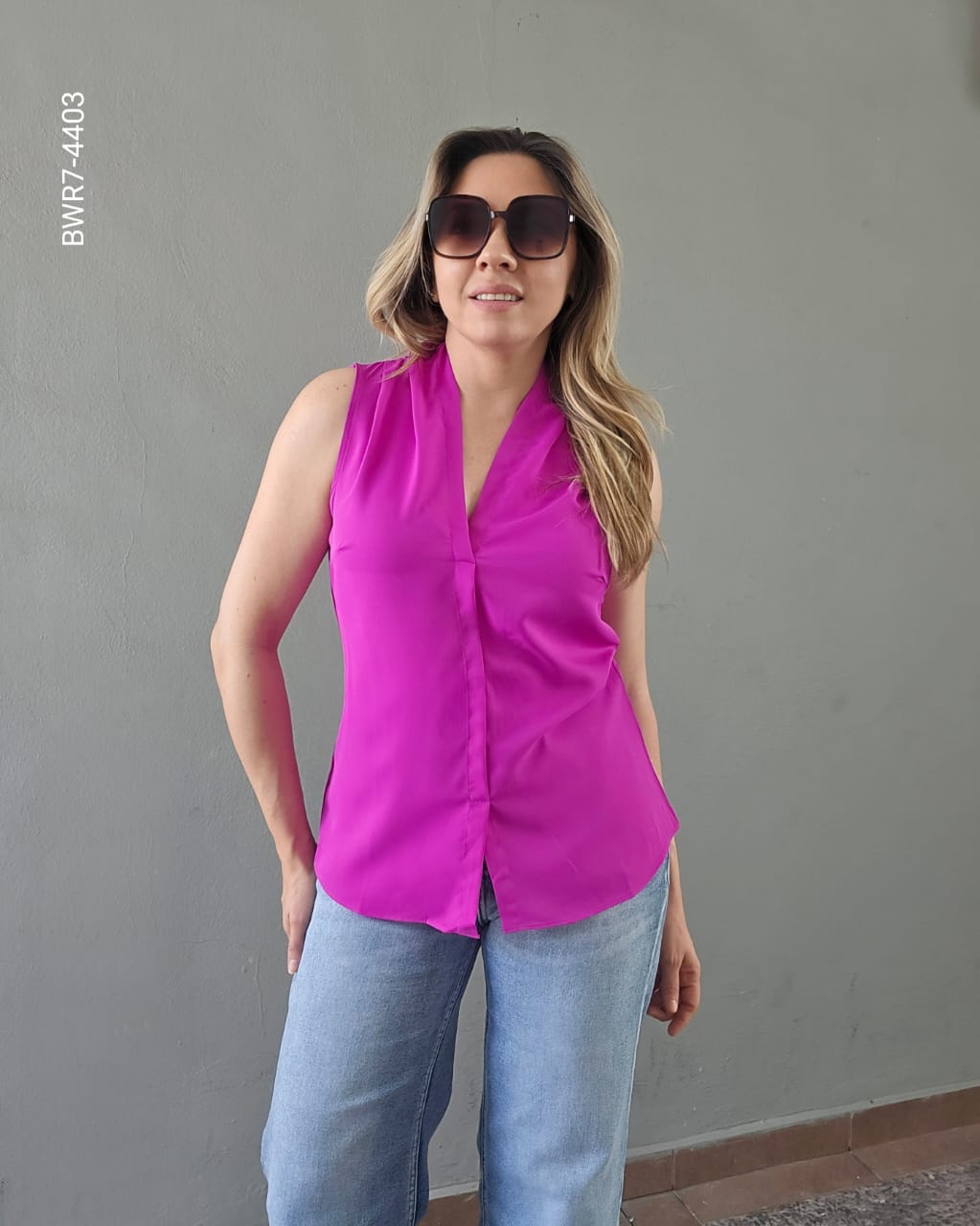 Blusa cuello V botones ocultos G 4403