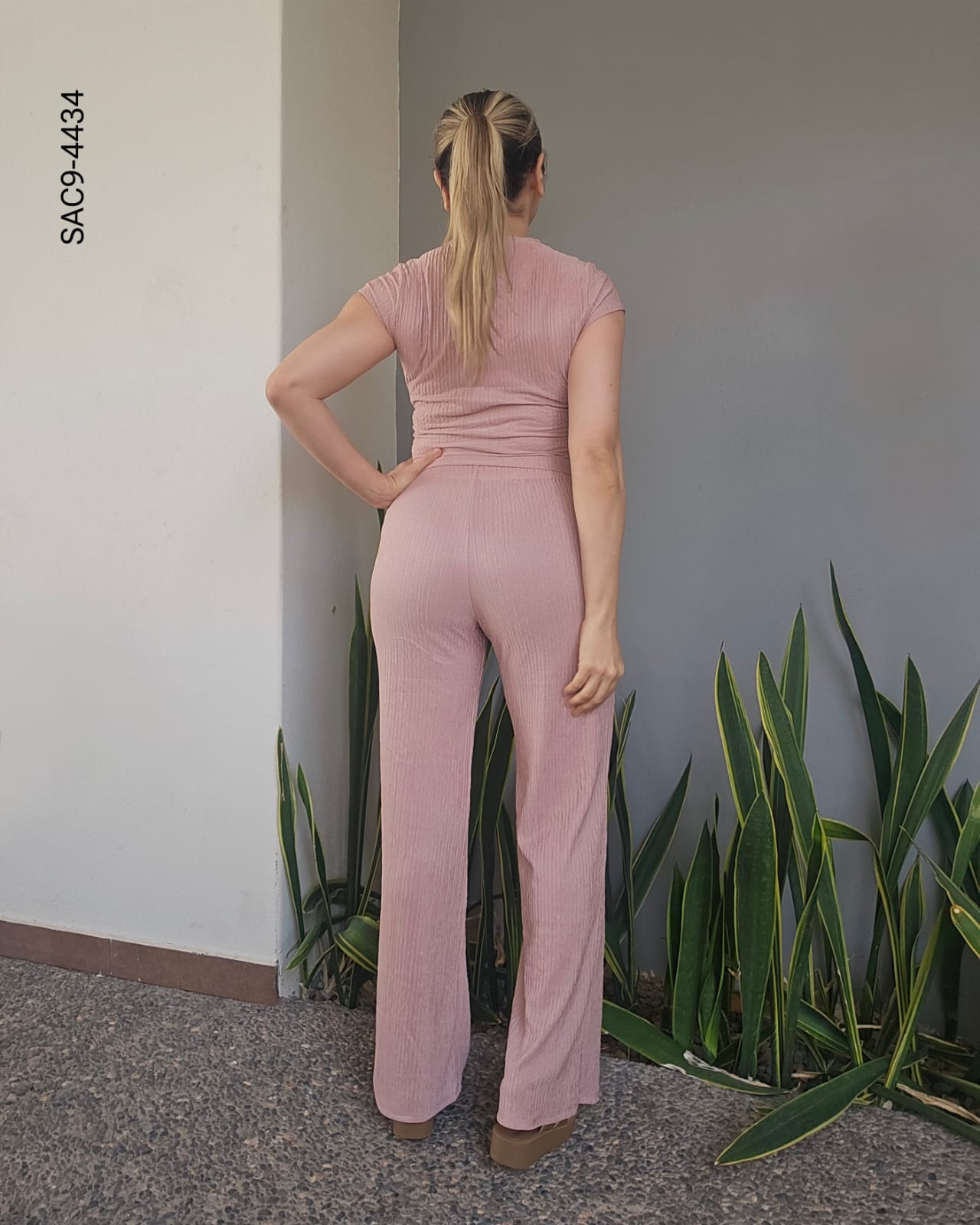 Set pantalon y blusa tela con textura I 4434
