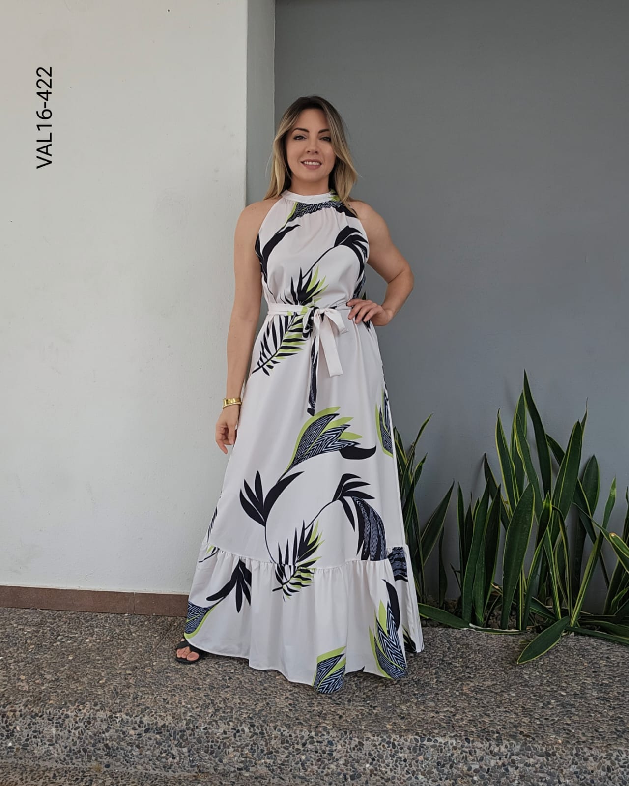 Vestido largo sin mangas con estampado P 422