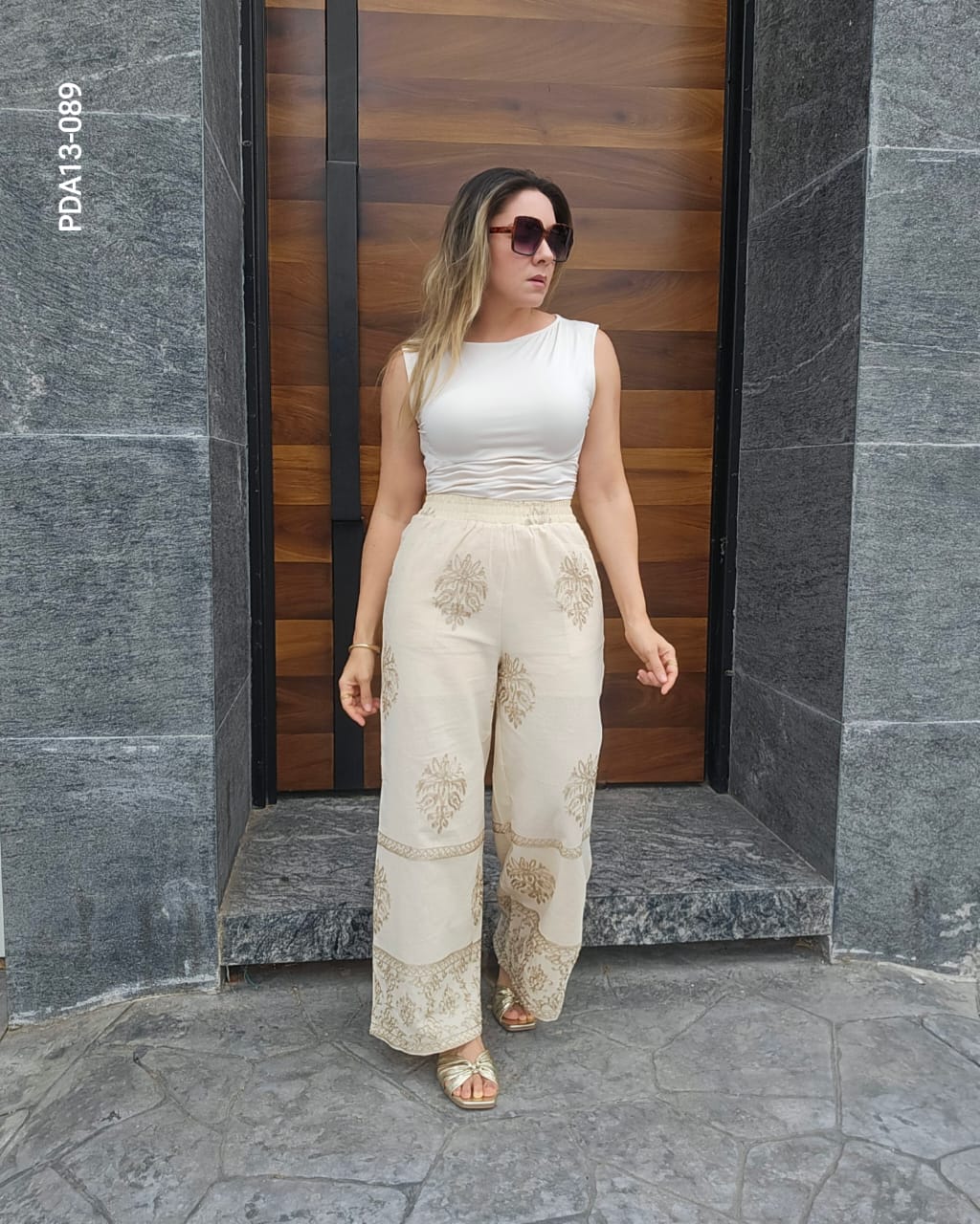 Pantalon con diseño tribal M 089
