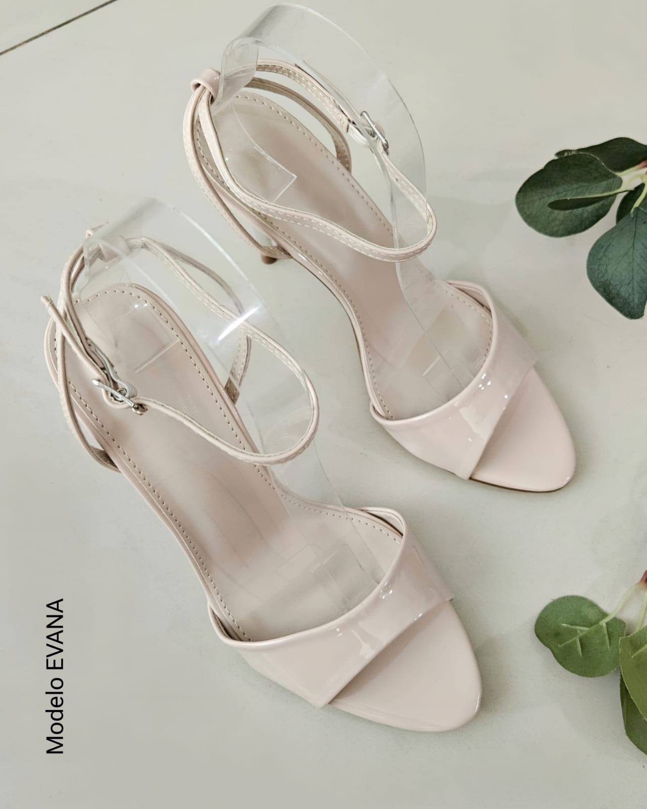 Zapatilla tacon de aguja EVANA