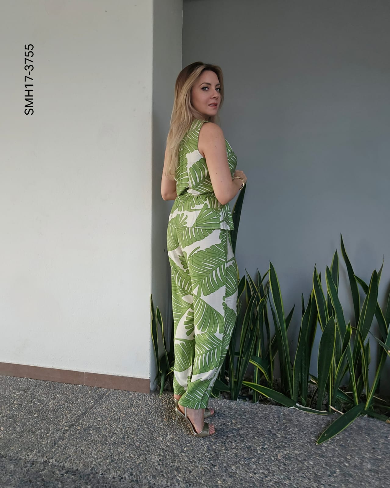 Set de blusa y pantalon estampado floral Q 3755