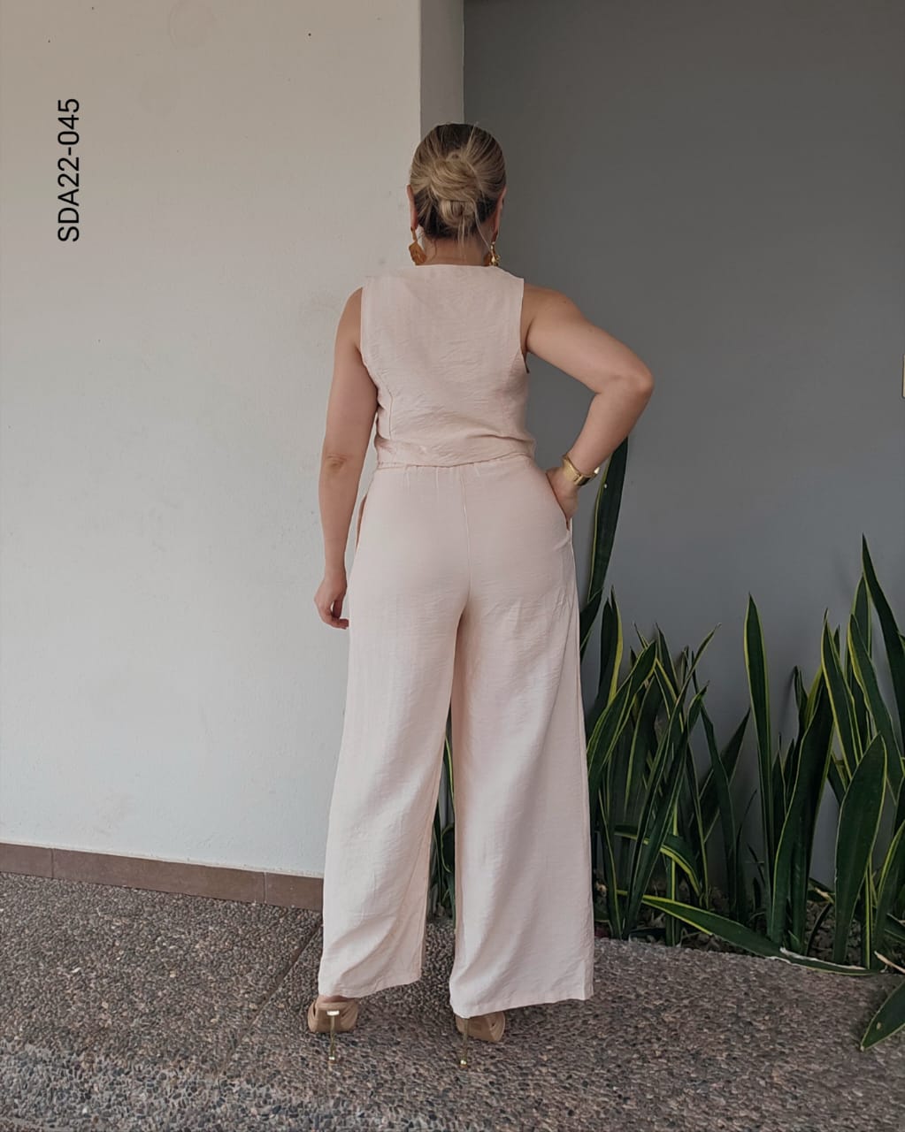 Set de chaleco y pantalon V 045
