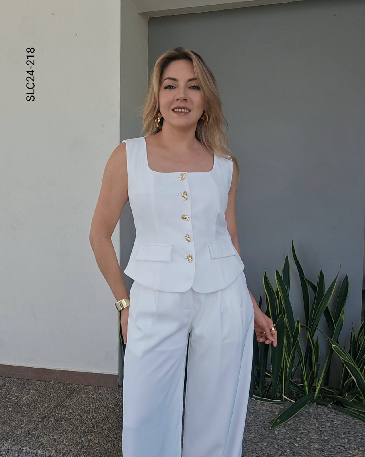 Set de chaleco y pantalon X 218