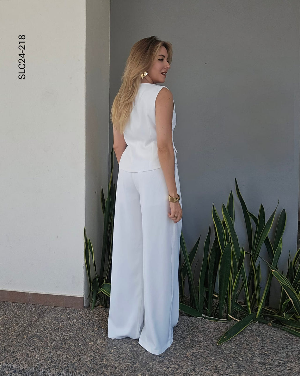 Set de chaleco y pantalon X 218