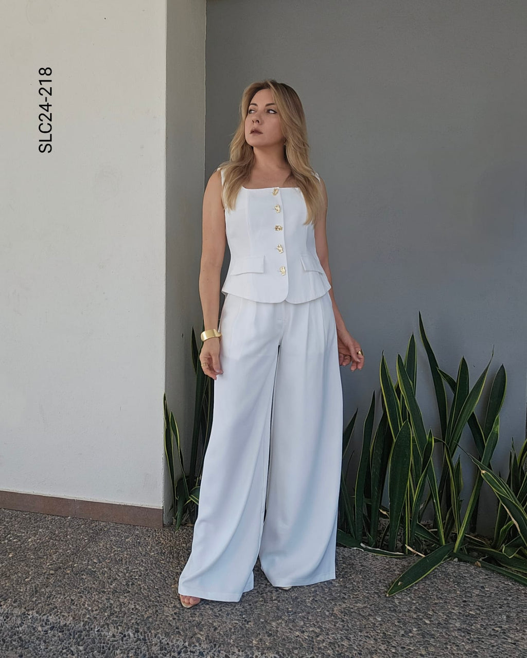 Set de chaleco y pantalon X 218