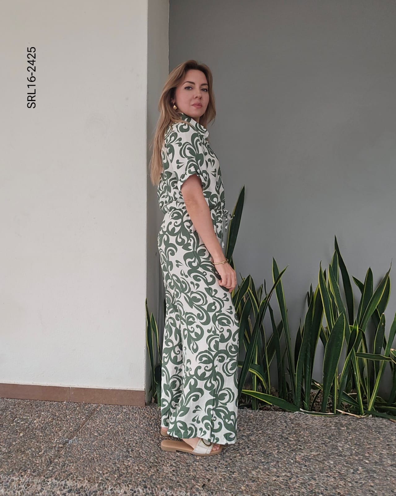 Set de blusa manga corta y pantalón P 2425