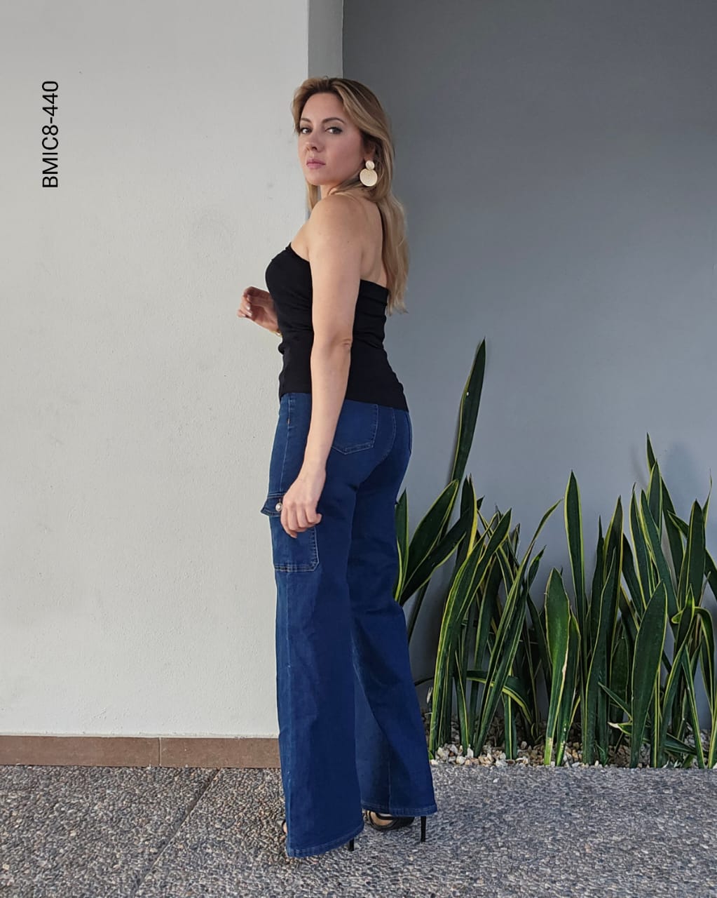 Blusa strapless de licra H 220