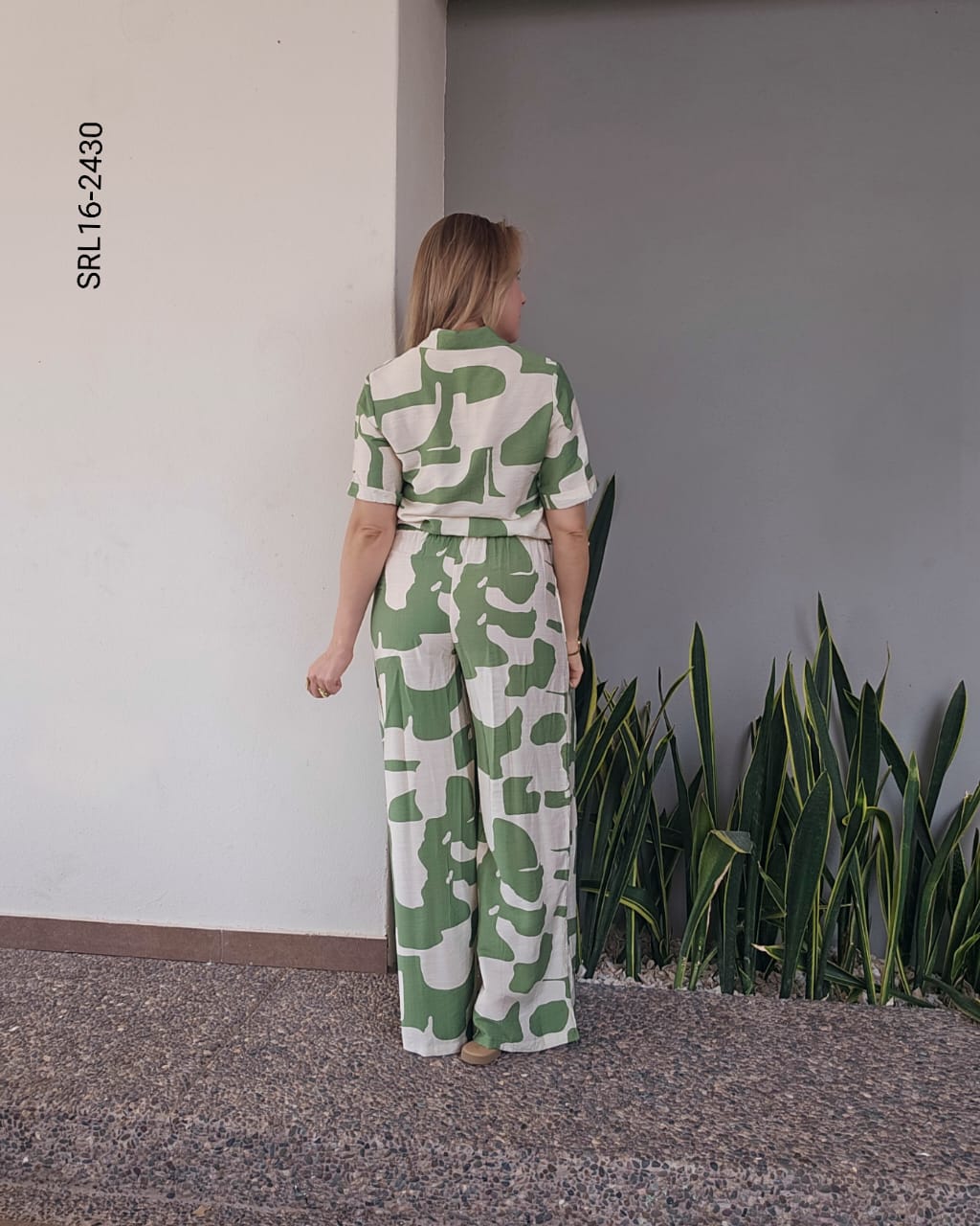 Set de blusa y pantalón P 2430