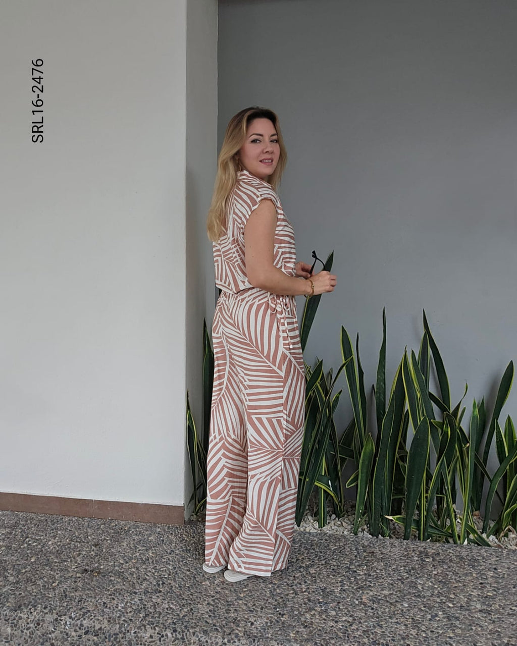 Set de pantalón y blusa ajustable P 2476
