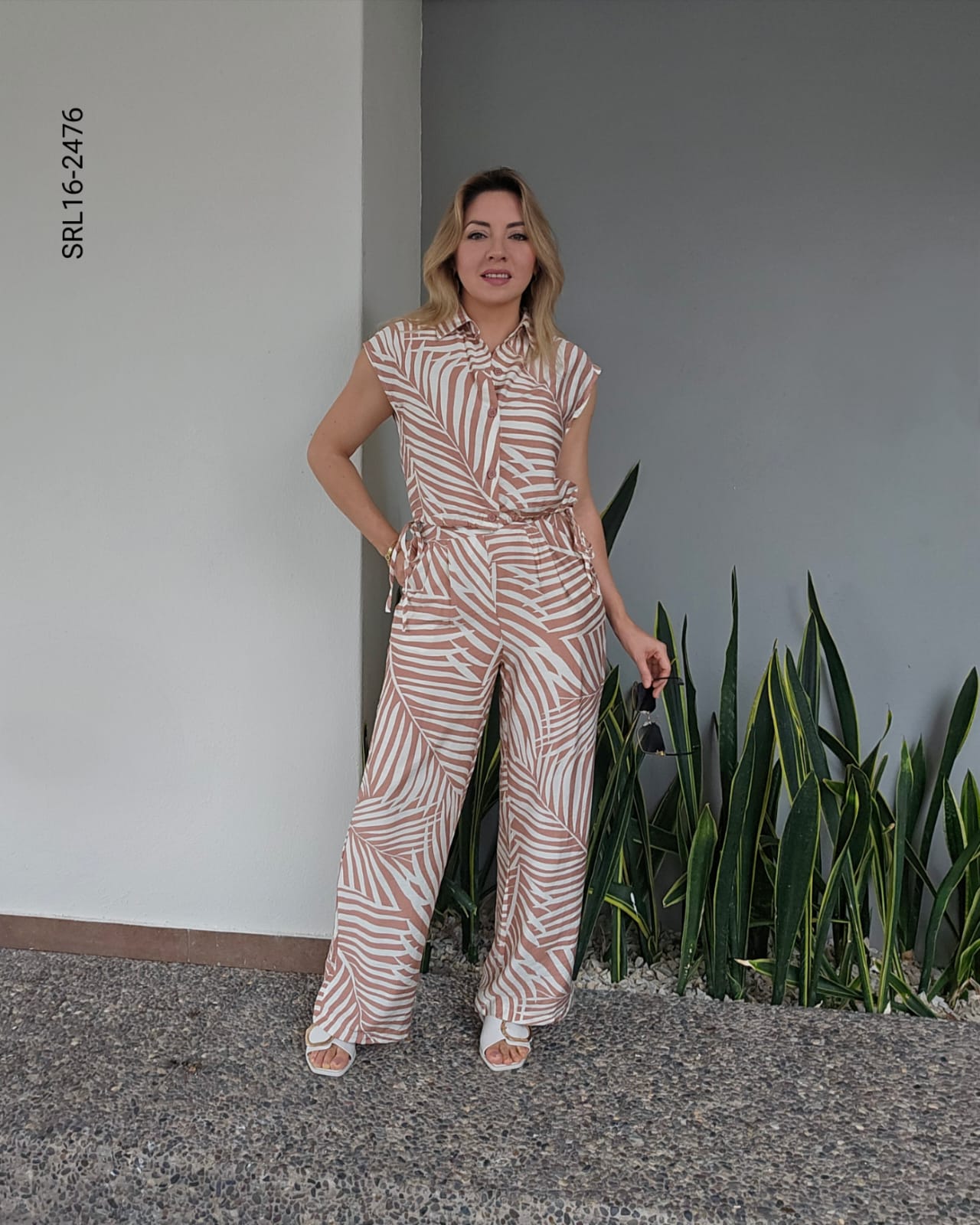 Set de pantalón y blusa ajustable P 2476