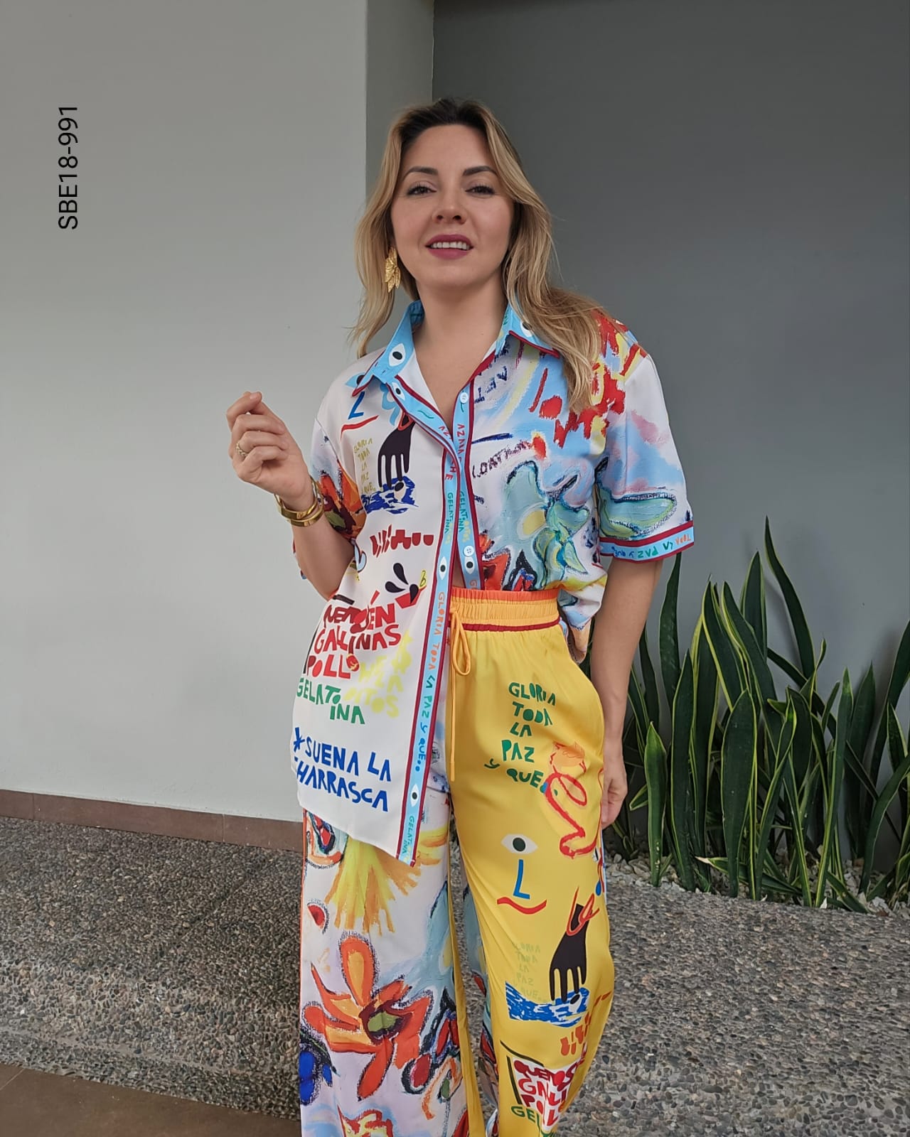 Set de blusa y pantalon estampado artistico R 991