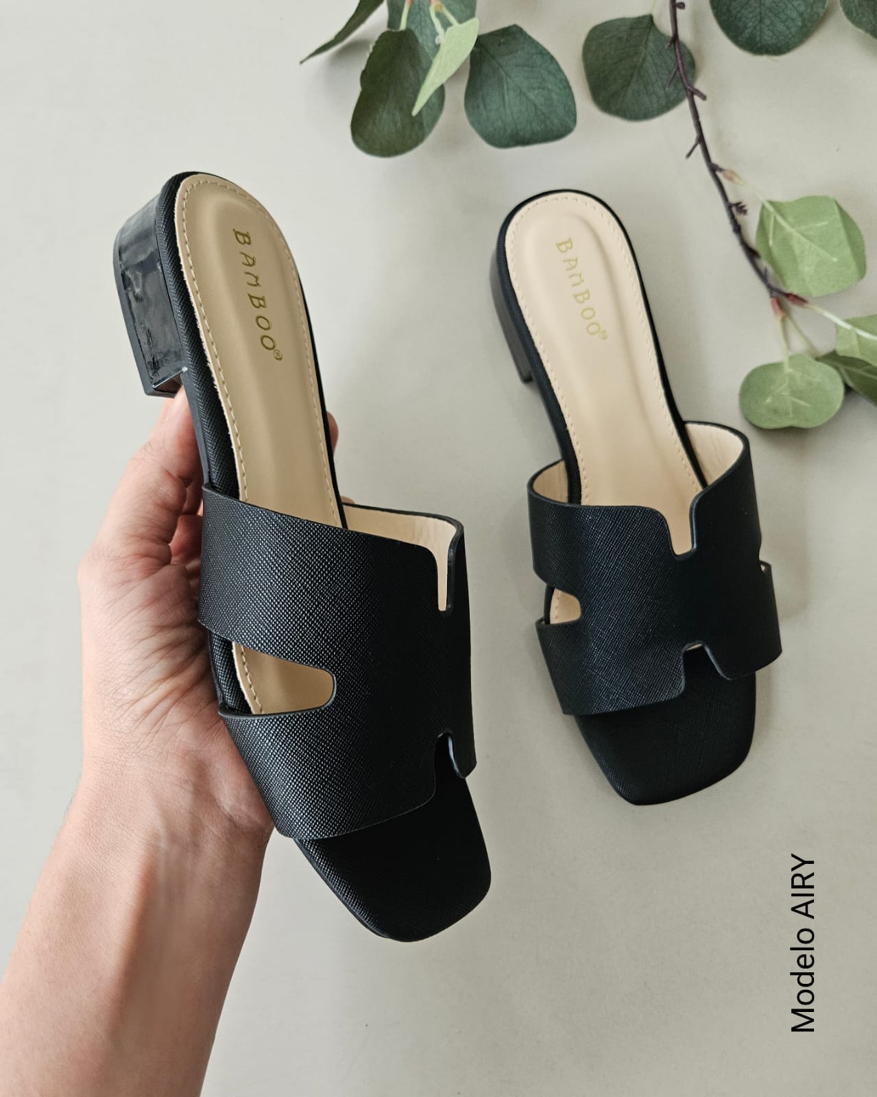 Sandalia tipo mule tacón bajo AIRY