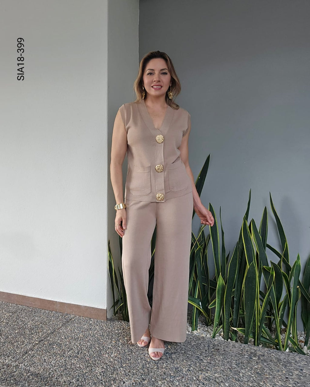 Set de chaleco y pantaron R 399