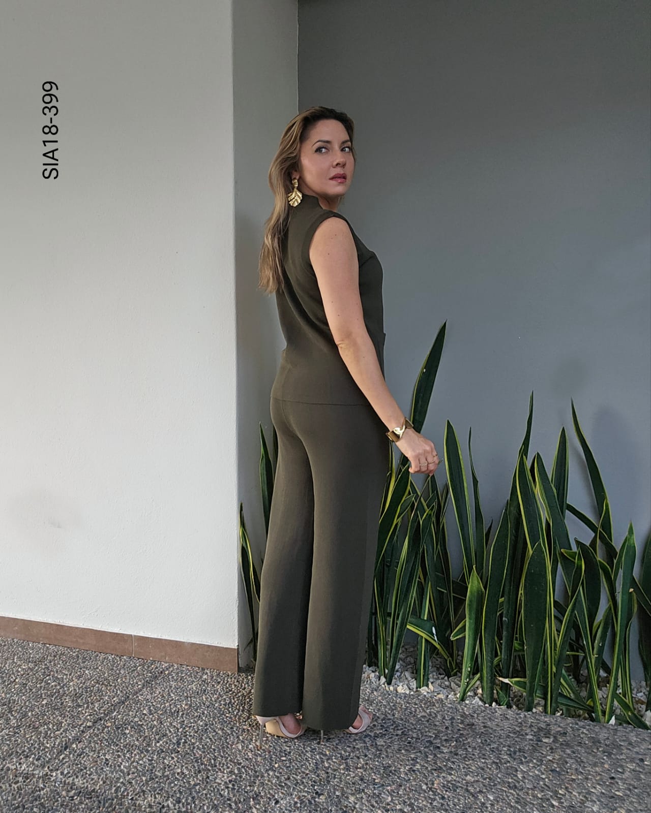 Set de chaleco y pantaron R 399
