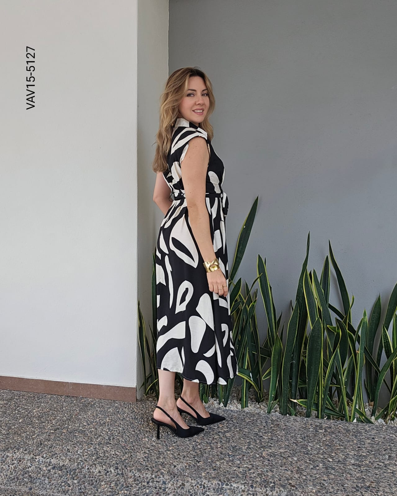 Vestido midi sin mangas estampado abstracto O 5127