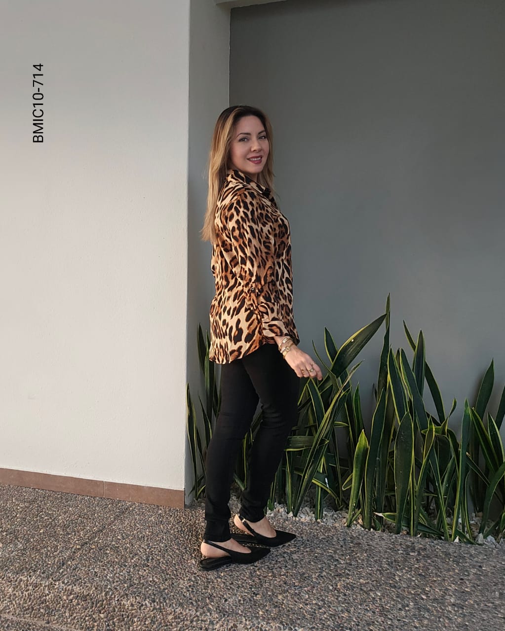 Blusa manga larga animal print J 714