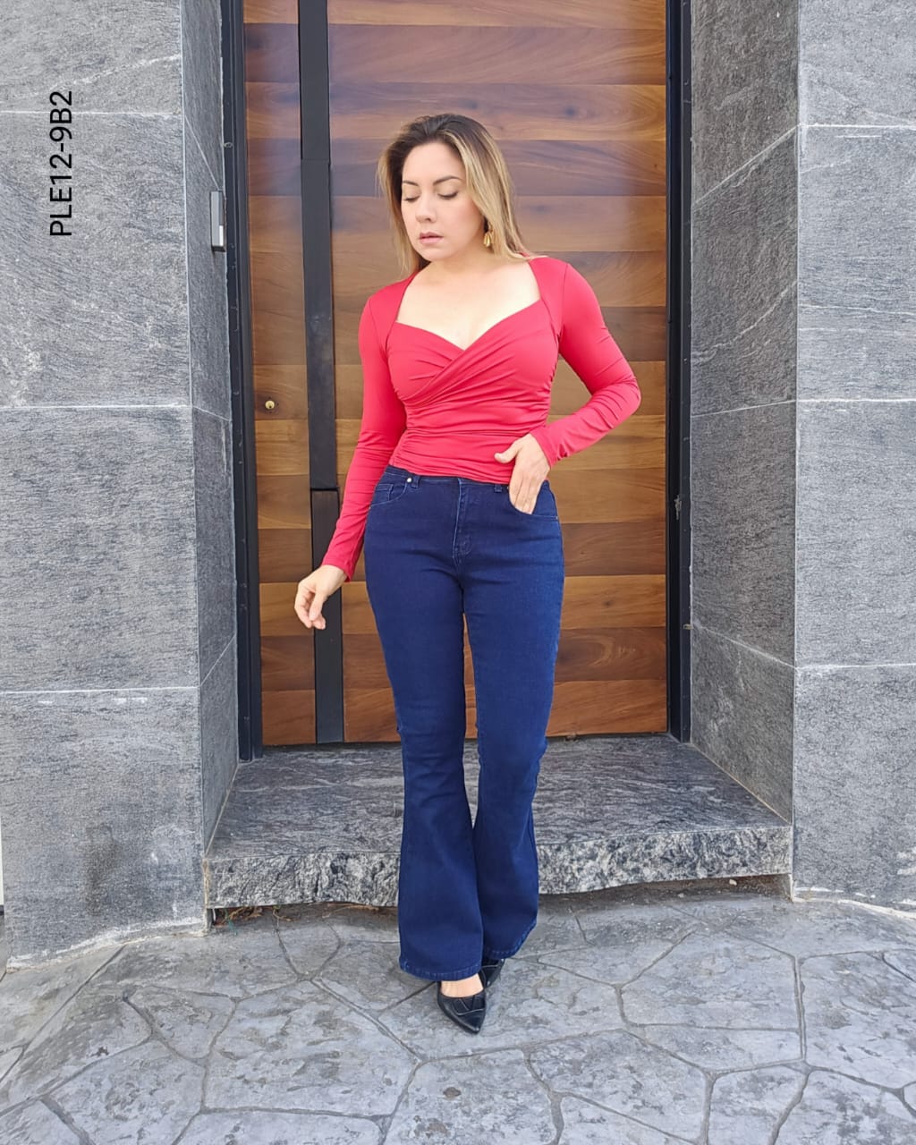 Pantalón acampanado tiro alto L 9B2