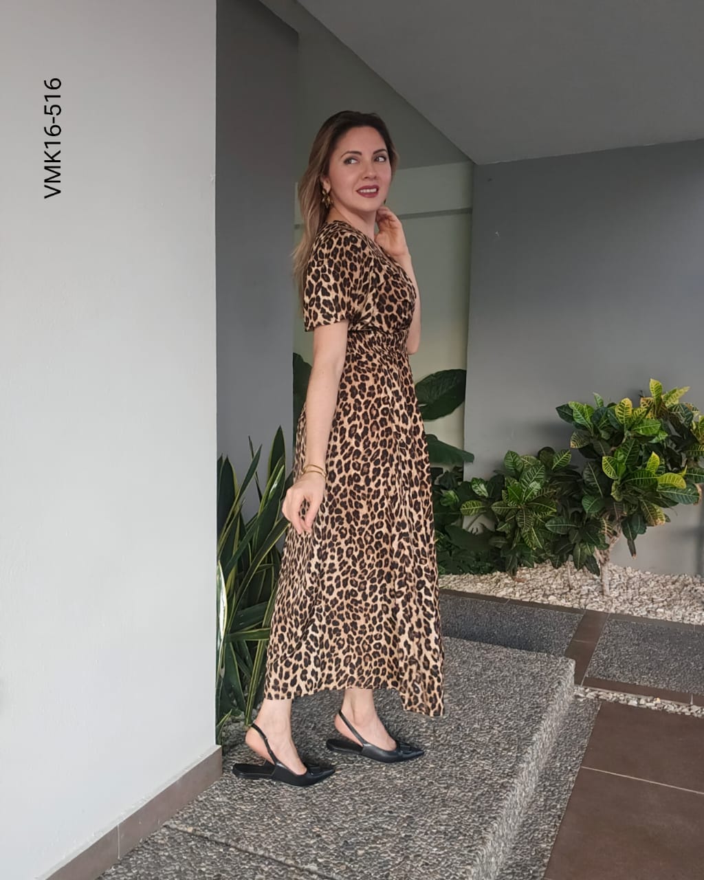 Vestido maxi con estampado leopardo P 516