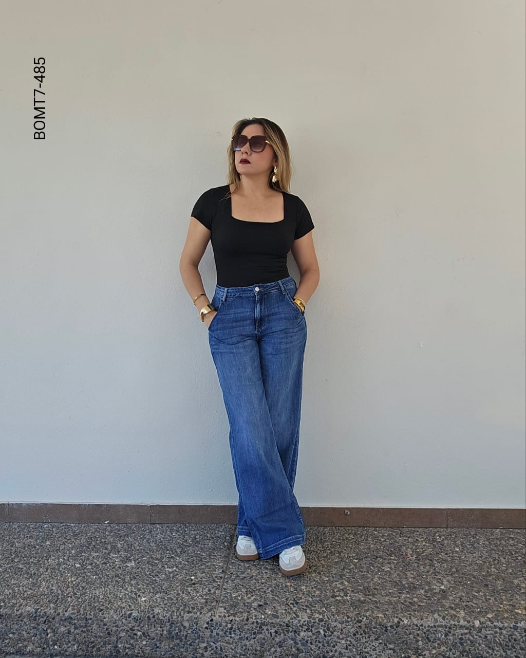 Body cuello cuadrado manga corta G 485