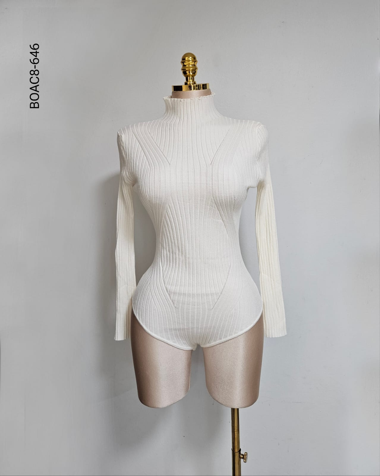 Body en tejido de punto con acanalado H 646