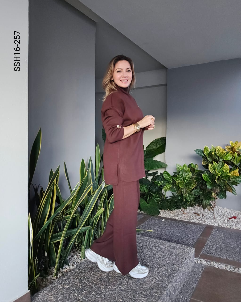 Set suéter manga larga y pantalón  P 257