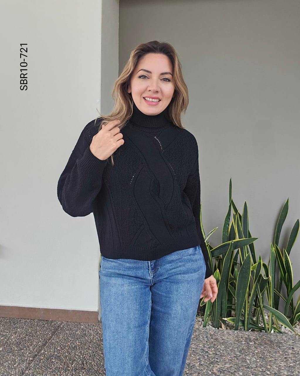 Suéter tejido cuello alto J 721