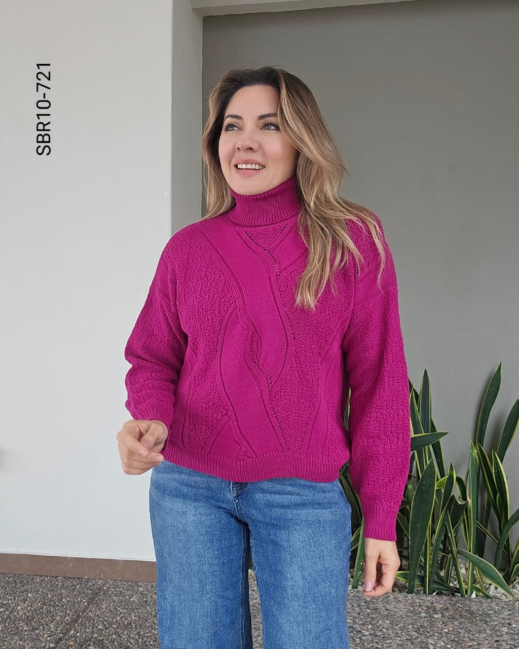 Suéter tejido cuello alto J 721