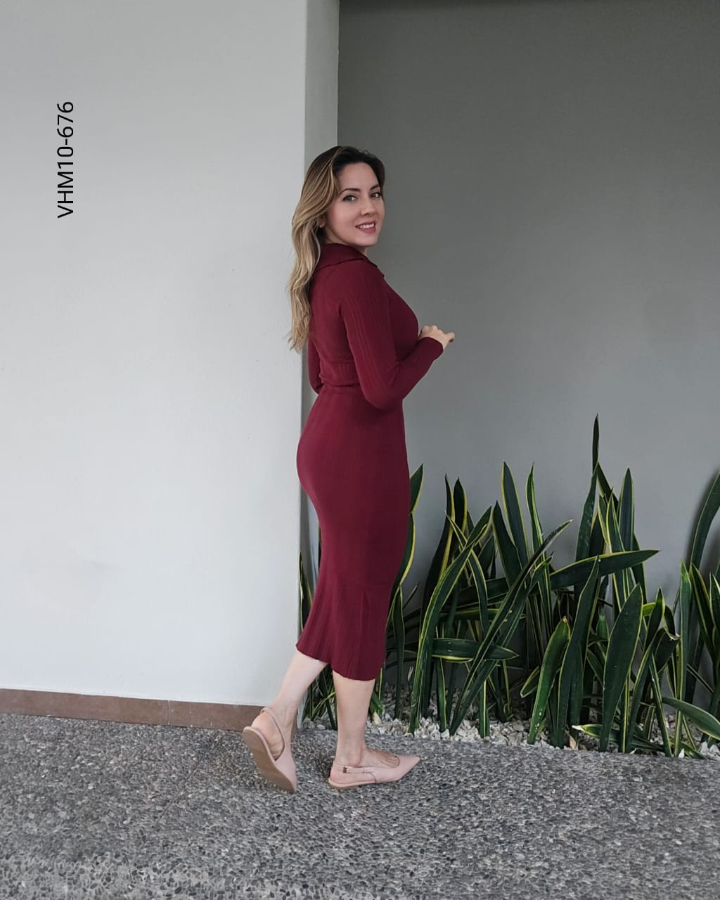 Vestido midi ajustado manga larga J 676