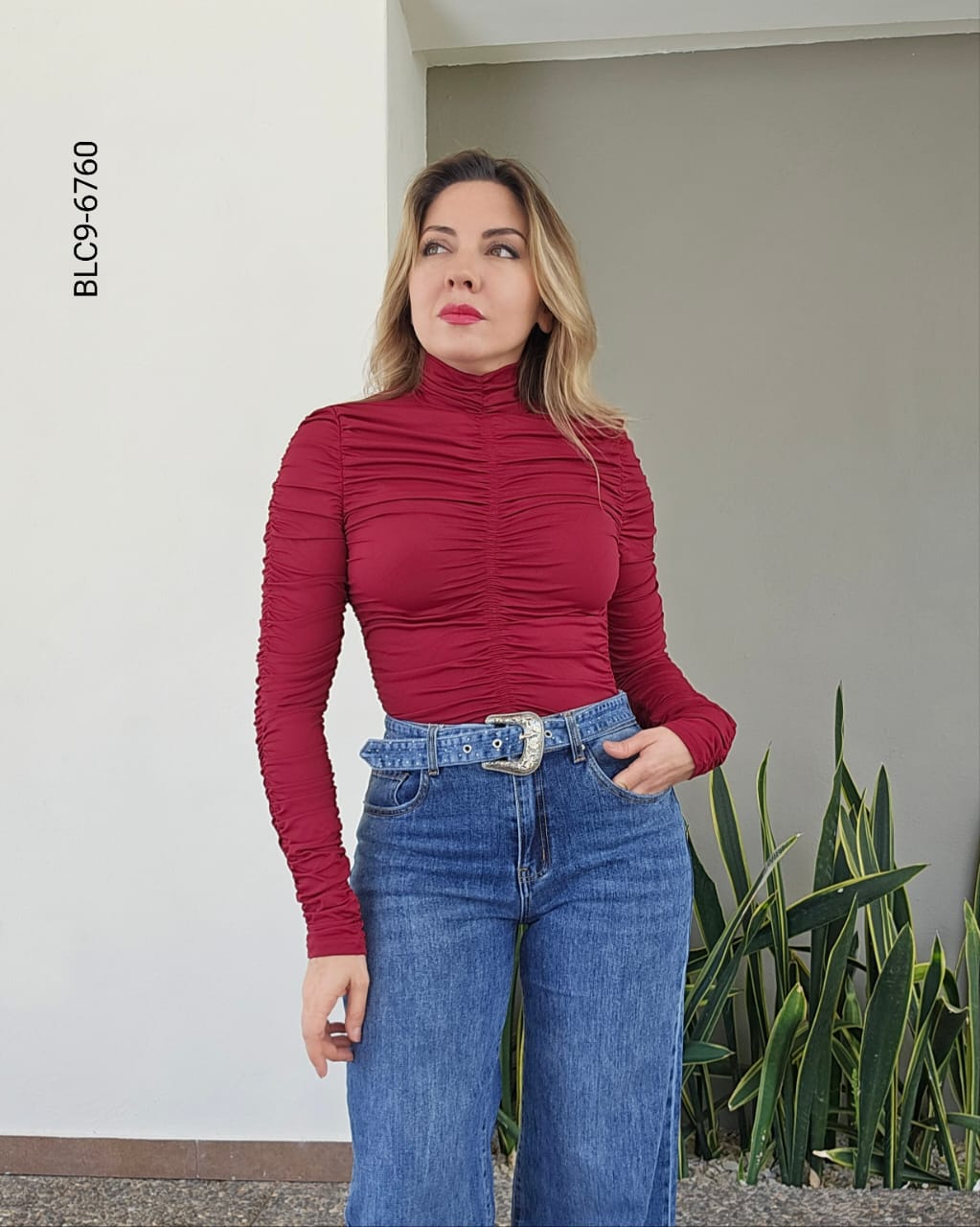 Blusa manga larga cuello alto I 6760