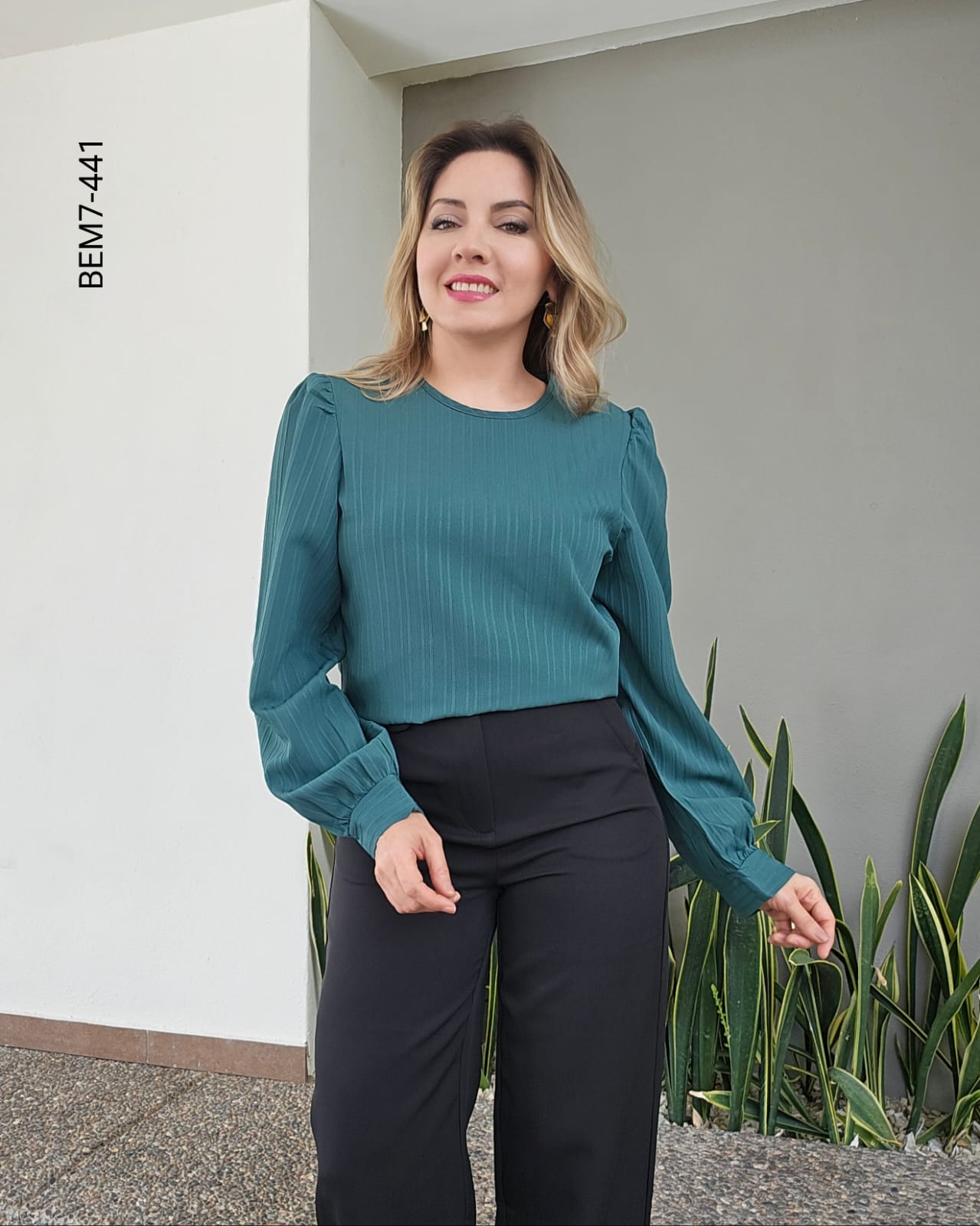 Blusa manga larga con mangas abullonadas G 441