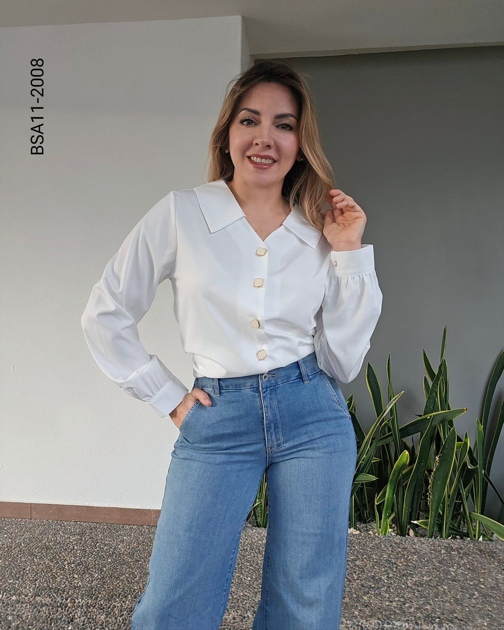 Blusa manga larga botones cuadrados K 2008