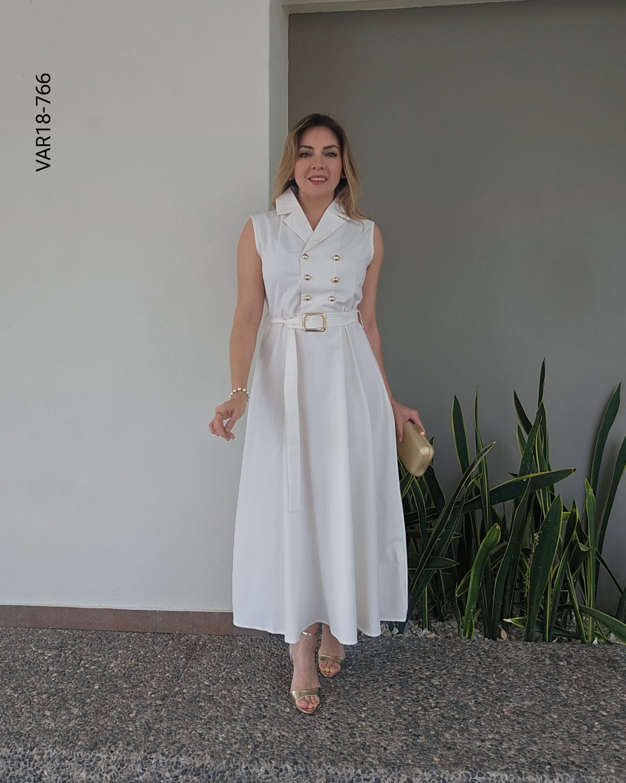 Vestido estilo gabardina sin mangas R 766
