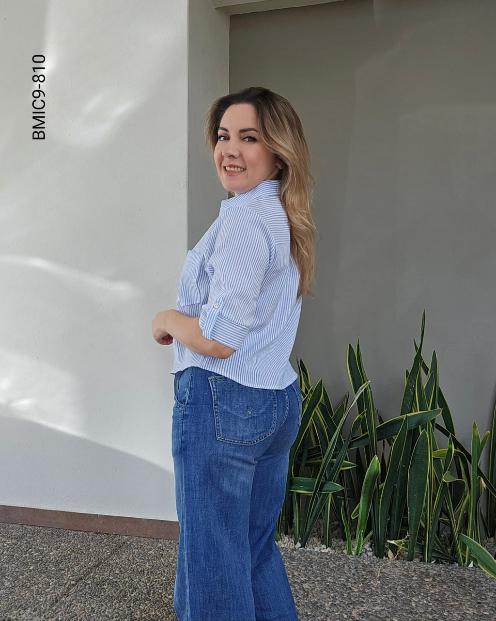 Blusa casual corte crop I 810