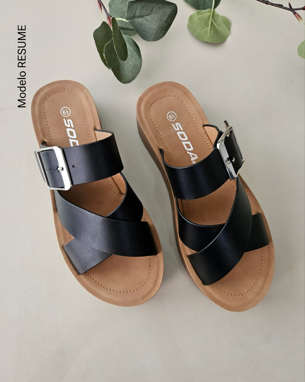 Sandalia confort correas cruzadas RESUME