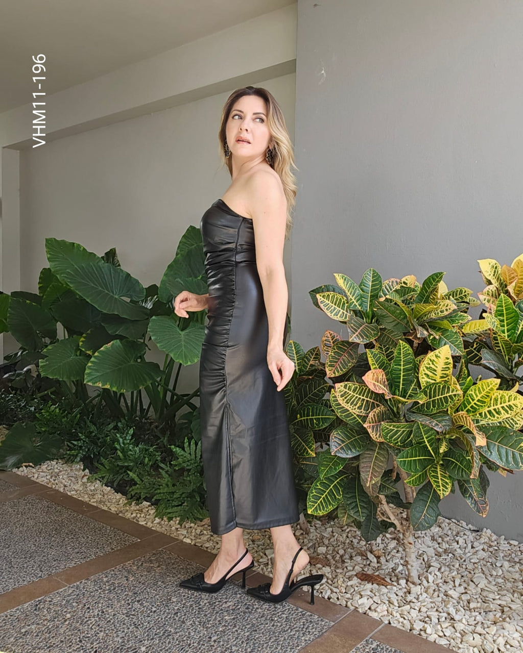 Vestido midi bodycon en vinipiel K 196