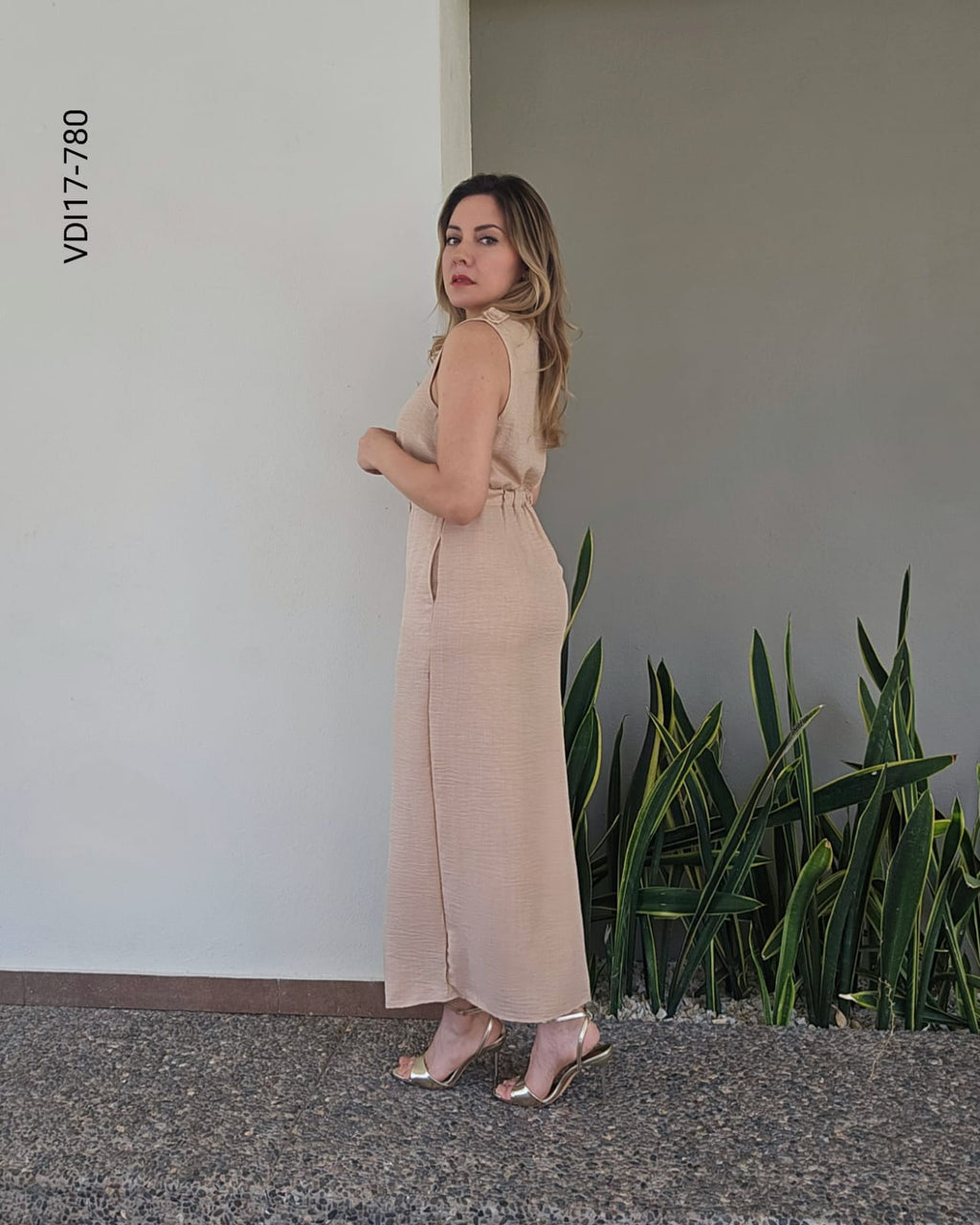 Vestido largo sin mangas Q 780