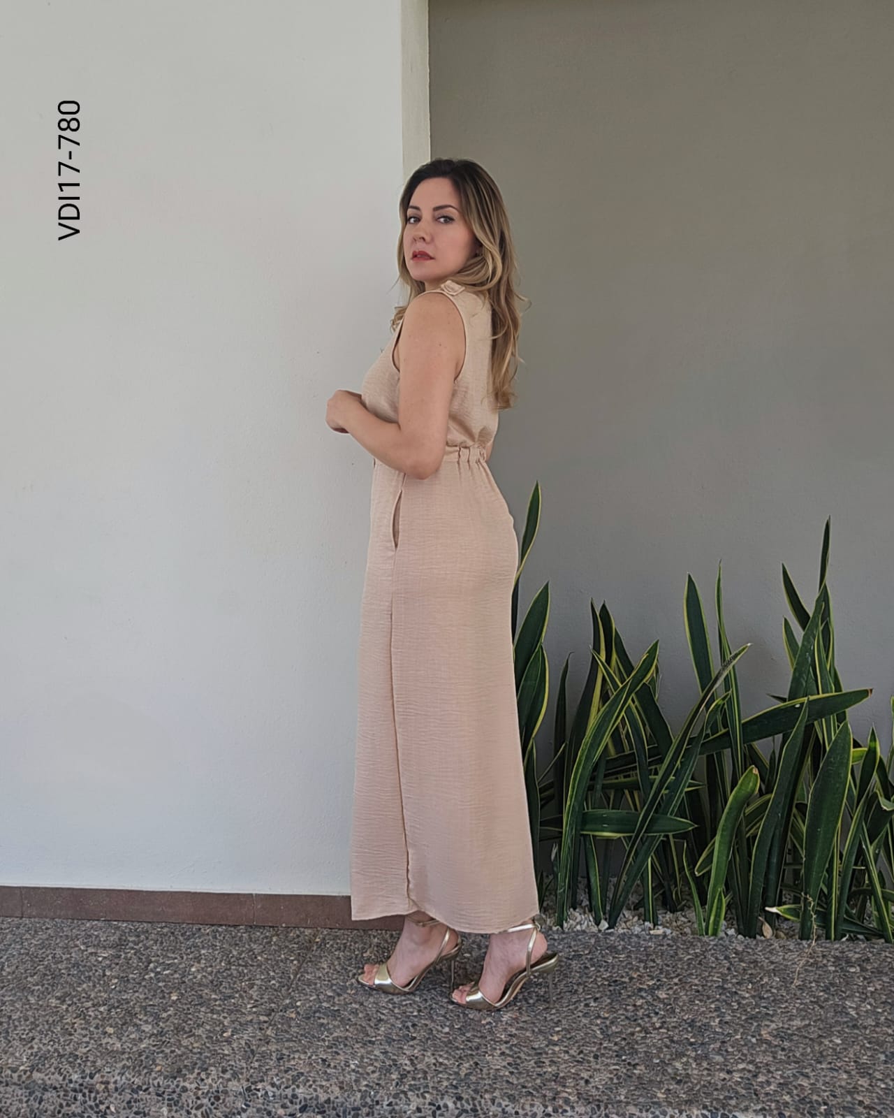 Vestido largo sin mangas Q 780