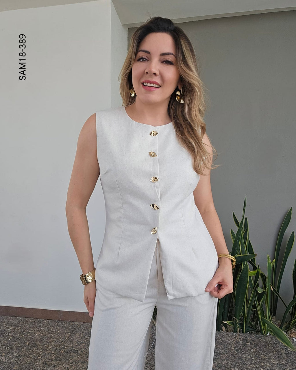 Set de chaleco y pantalón  R 389