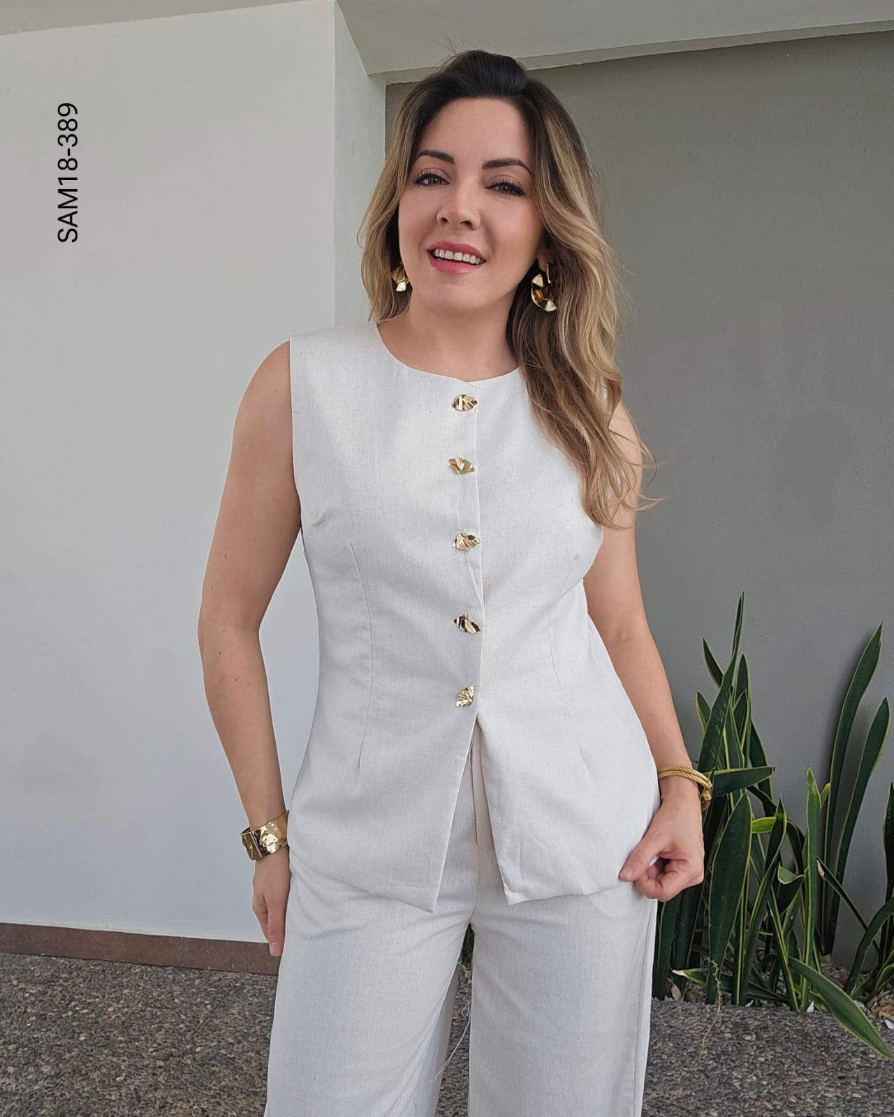 Set de chaleco y pantalón  R 389