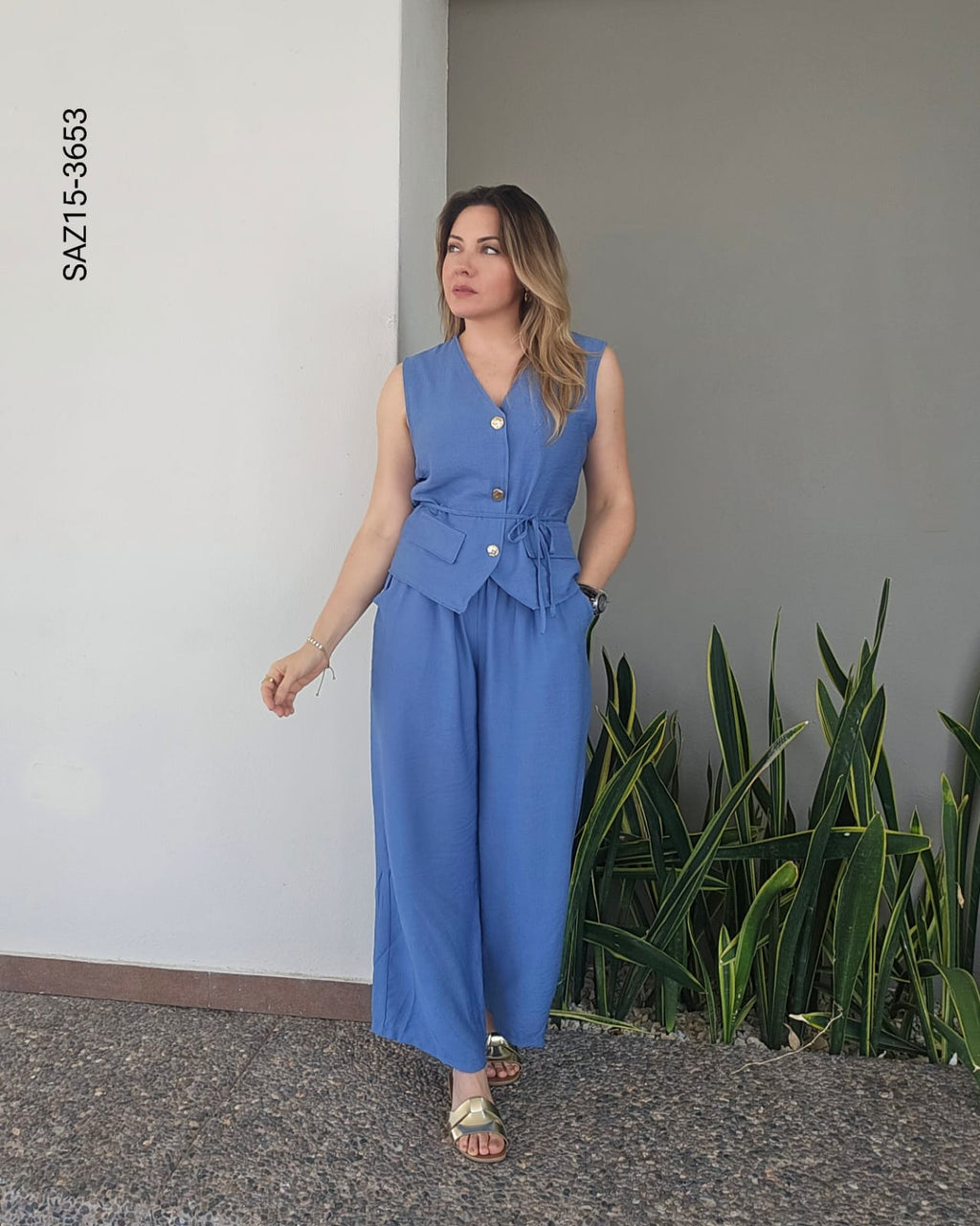 Set de chaleco botones frontales y pantalón O 3653
