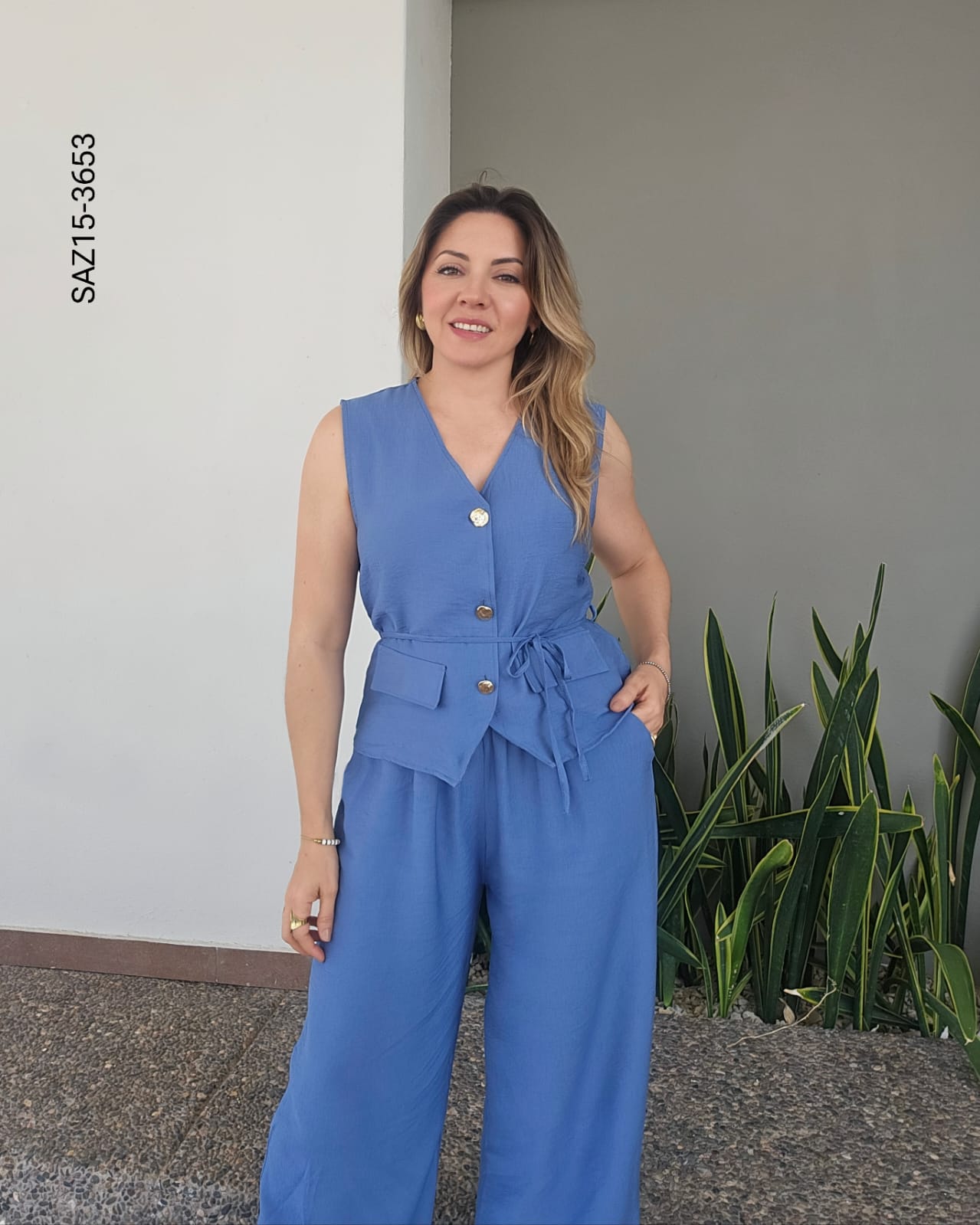 Set de chaleco botones frontales y pantalón O 3653