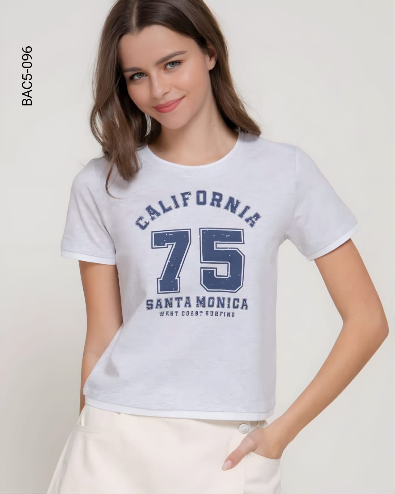 Blusa estilo varsity estampado california E 096